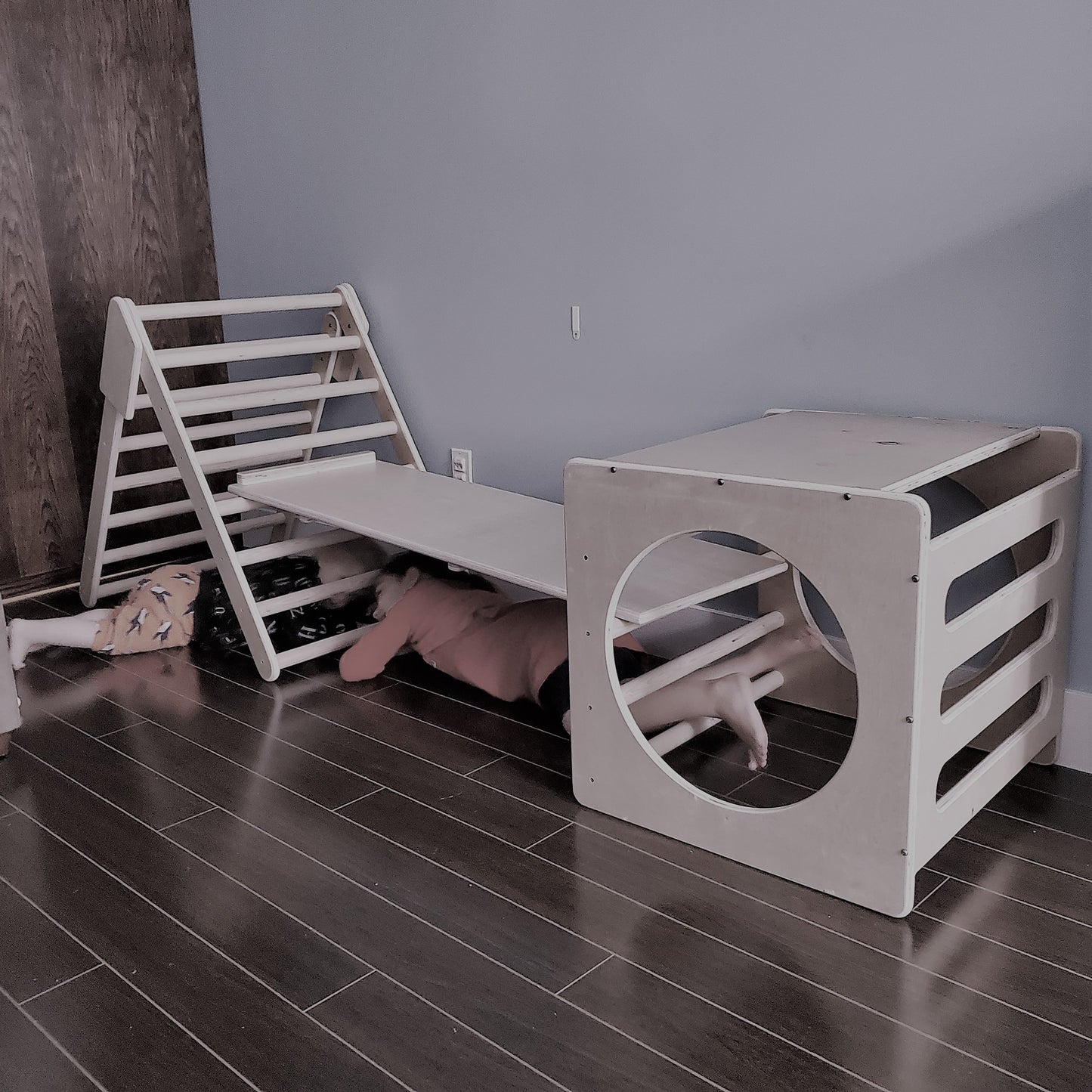 Pikler Style Climbing Cube